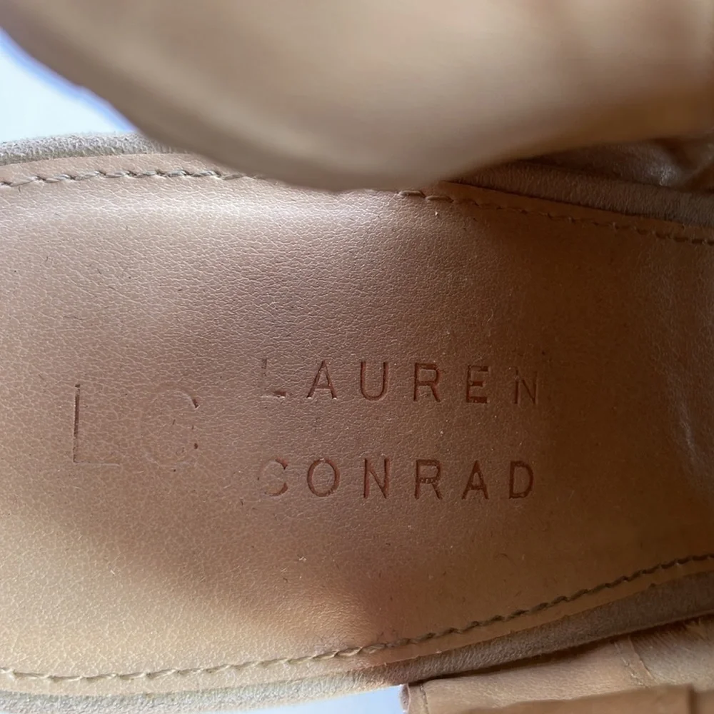 LC Lauren Conrad Boots Womens Beige Ankle Booties Suede Wedge Zip Up Size 9-12